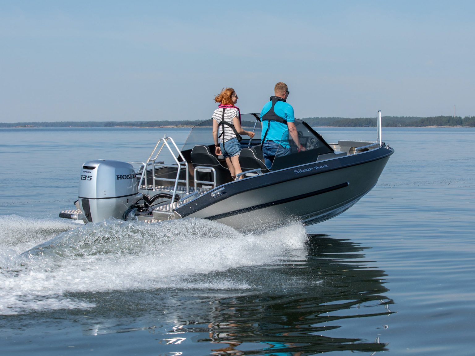 sharkbrx_exterior2_2022