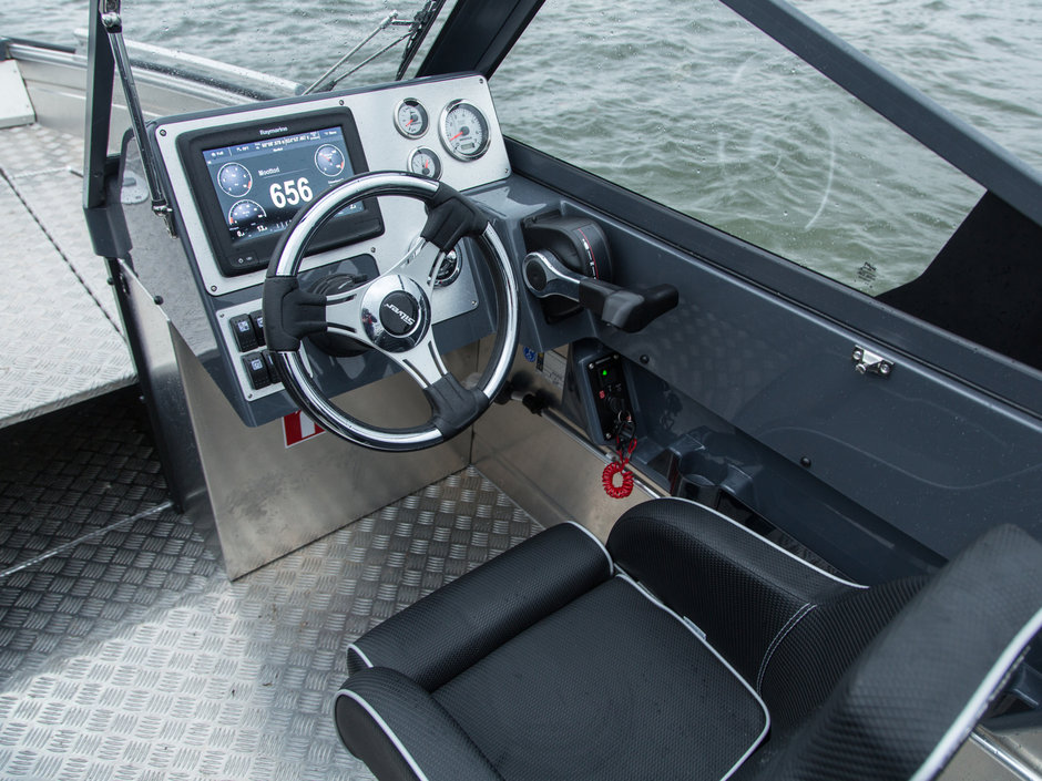 silver-sharkbrx-det-002_reference